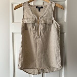 Ellen Tracy V-Neck Linen Blend Top in Light Beige gold zipper and tassel detail